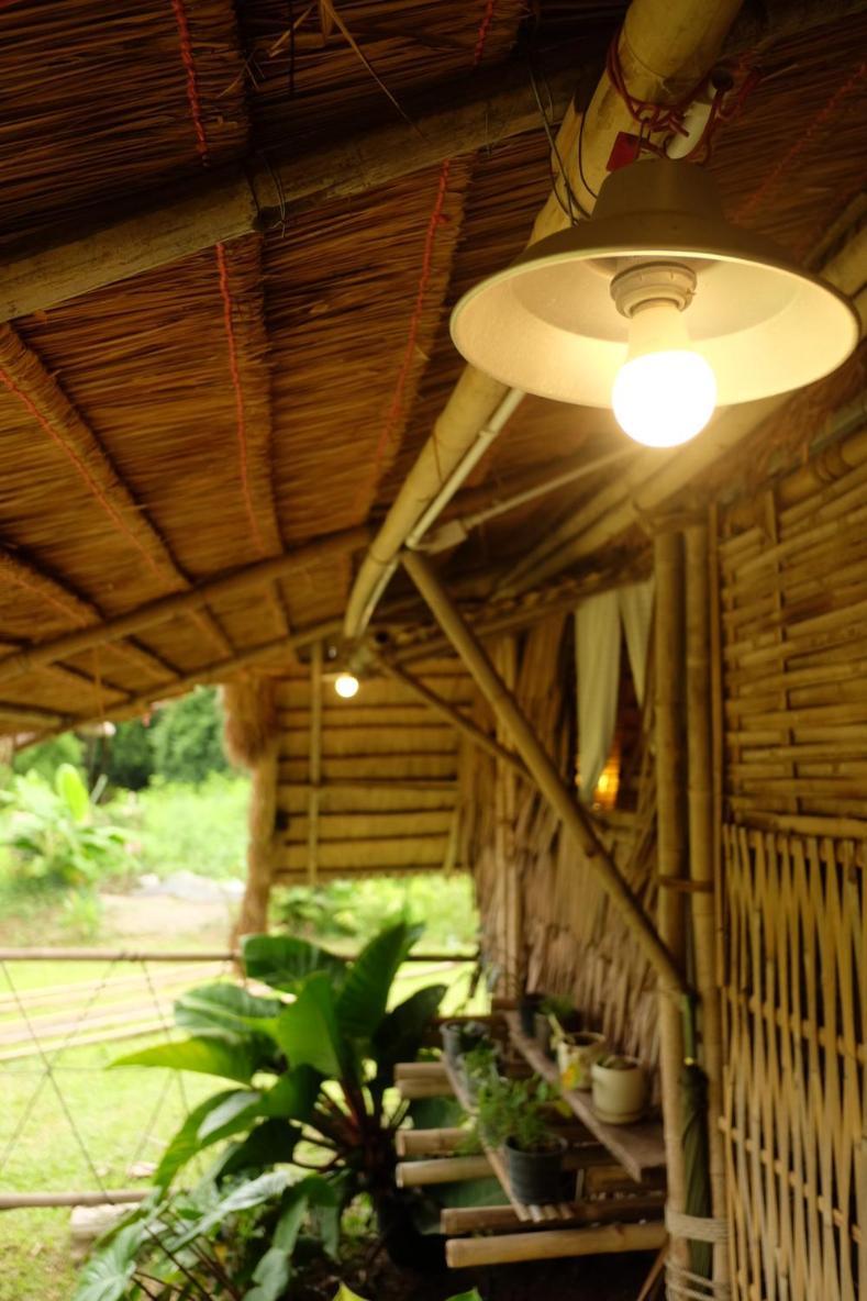 Royal Mountain Hut Hotel Ratchaburi Room photo